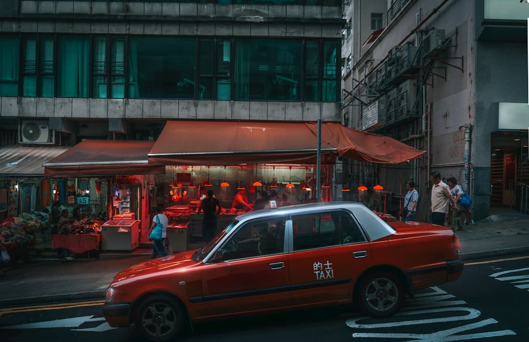 跳出“主角光环”,发现“副角的光辉”